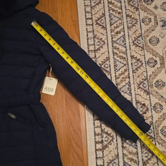 A.N.A BRAND WOMEN'S NAVY BLUE FAUX FUR HOODED WINTER COAT SIZE SMALL - Picture 9 of 16
